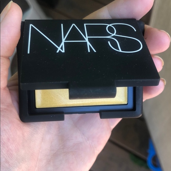 NARS cream blush in Gold Member - Picture 3 of 5